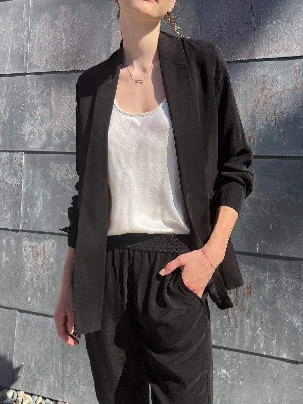 Stylish and comfortable outfits for women   Tux Jacket in Cupro - Black