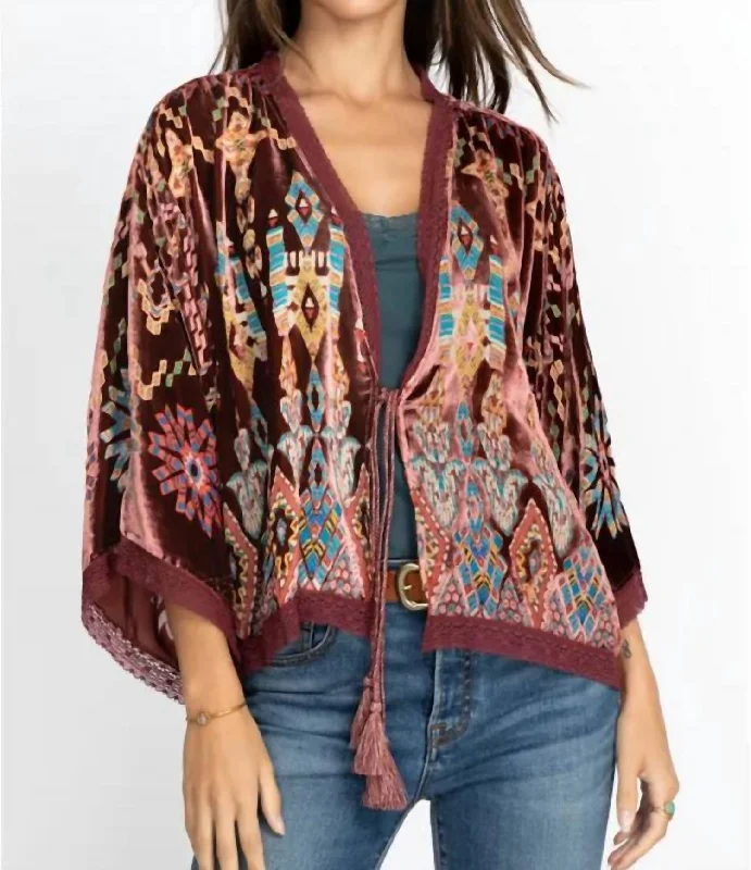 Chic, modern fashion for empowered women   Geo Burnout Dazy Kimono In Multi