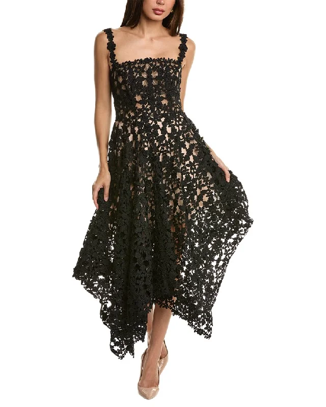 Create a timeless wardrobe with fashionable pieces   Oscar de la Renta Asymmetric Silk-Lined Dress