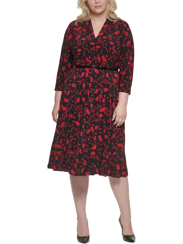 Timeless women’s fashion for any occasion   Plus Womens Floral V-Neck Fit & Flare Dress