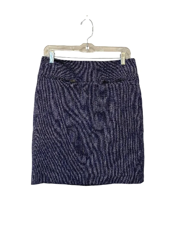 Uncover unique pieces for your perfect wardrobe   Skirt Mini & Short By Ann Taylor In Blue, Size: 6