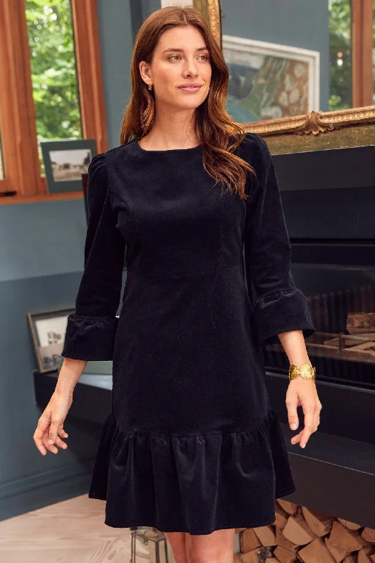 Clothing that’s as bold as you are   Victoria Short Stretch Corduroy Dress | Black